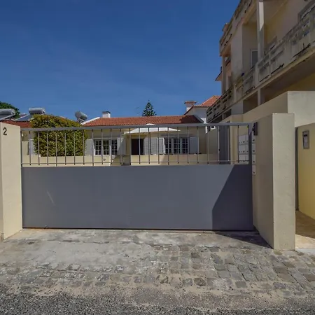Charmoso Apartamento Com 1 Quarto - 10 Minutos Da Praia Parede Exterior photo