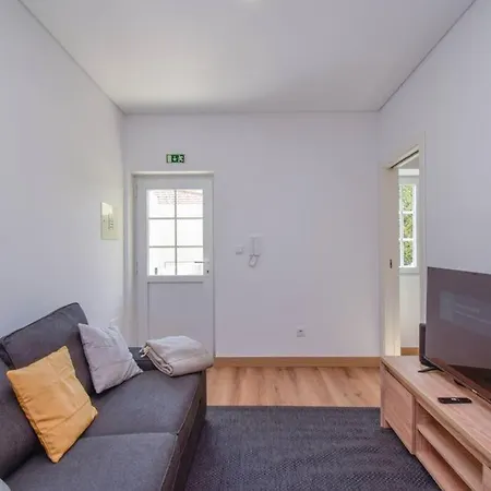 Charmoso Apartamento Com 1 Quarto - 10 Minutos Da Praia Parede Exterior photo
